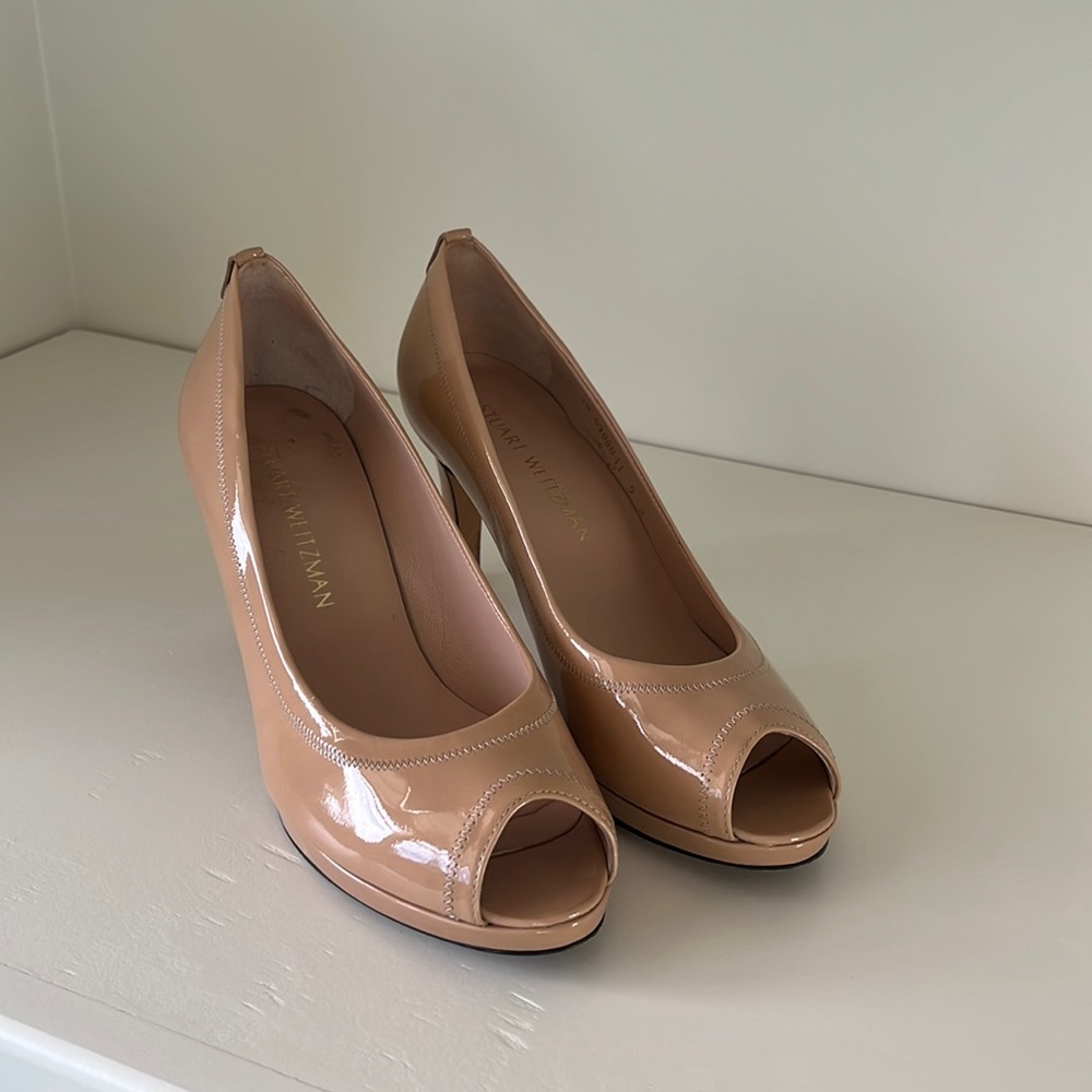 EUC Stuart Weitzman Nude Heels 9M